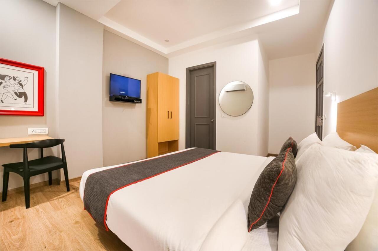 Hotel Admire Inn "Atta Market, Noida Sector 18" Dış mekan fotoğraf