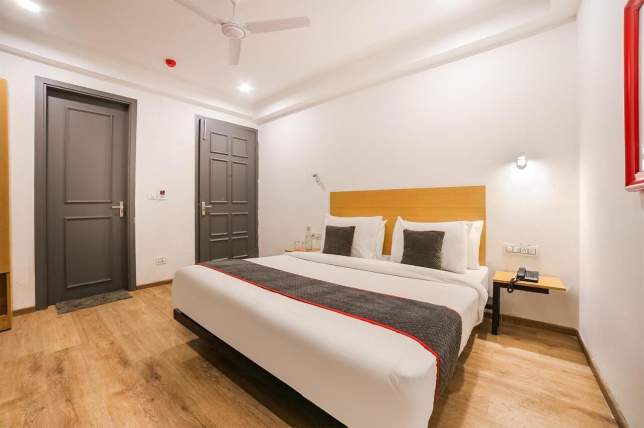 Hotel Admire Inn "Atta Market, Noida Sector 18" Dış mekan fotoğraf