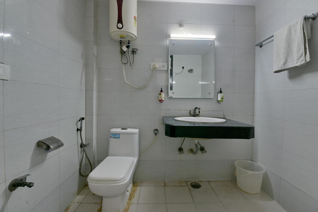 Hotel Admire Inn "Atta Market, Noida Sector 18" Dış mekan fotoğraf
