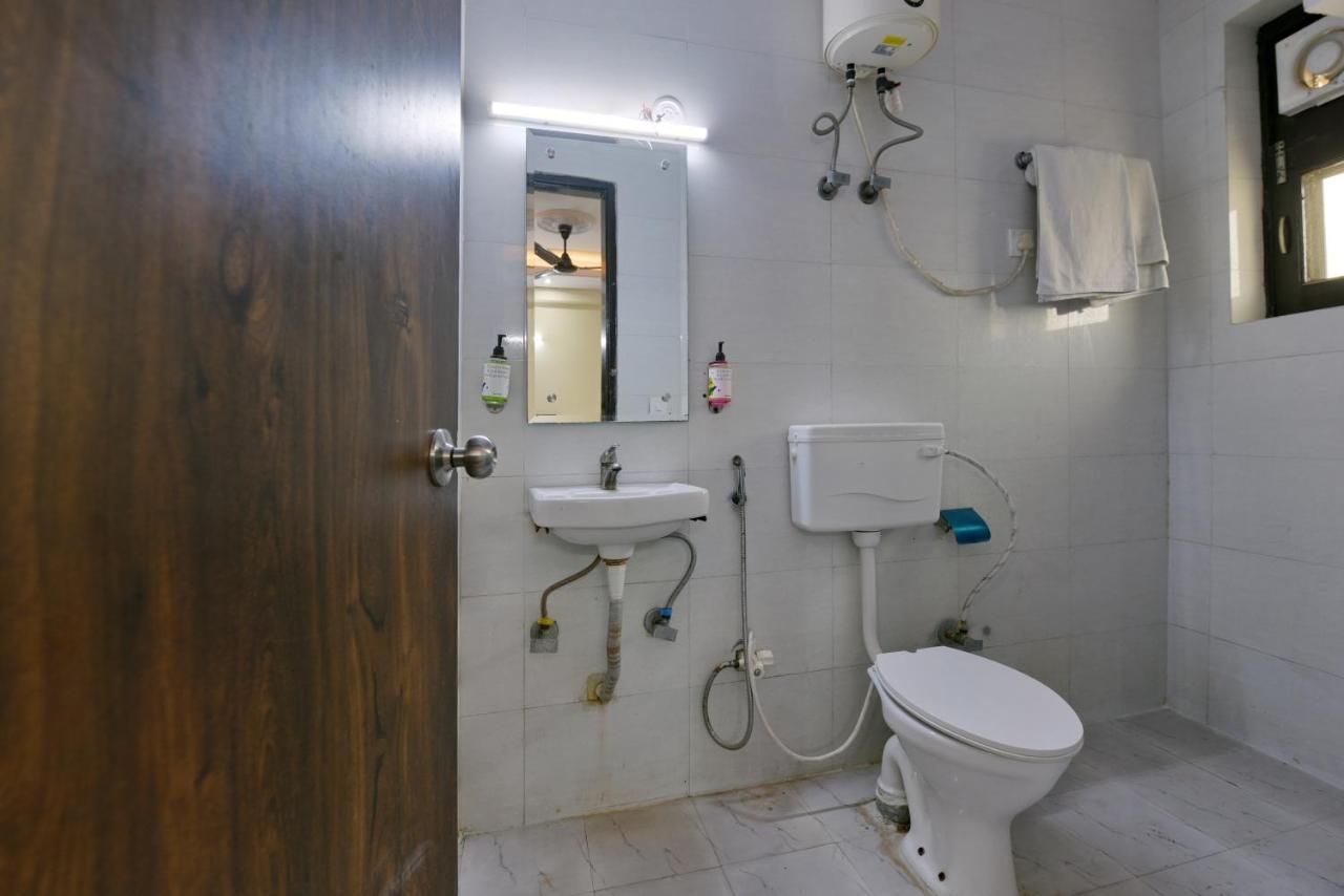 Hotel Admire Inn "Atta Market, Noida Sector 18" Dış mekan fotoğraf