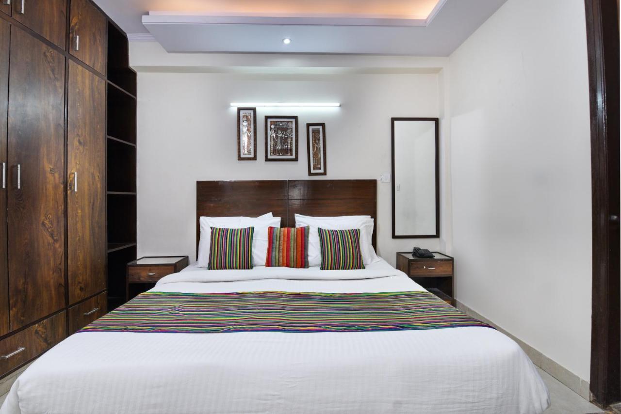 Hotel Admire Inn "Atta Market, Noida Sector 18" Dış mekan fotoğraf