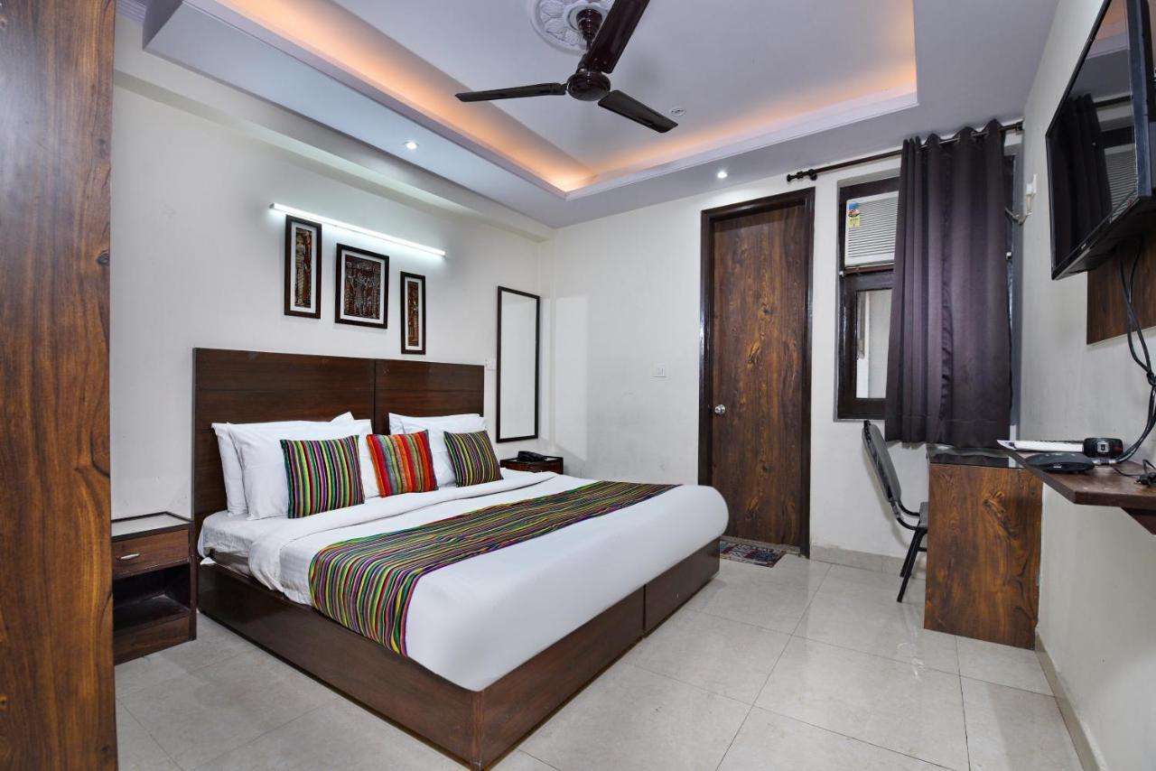 Hotel Admire Inn "Atta Market, Noida Sector 18" Dış mekan fotoğraf