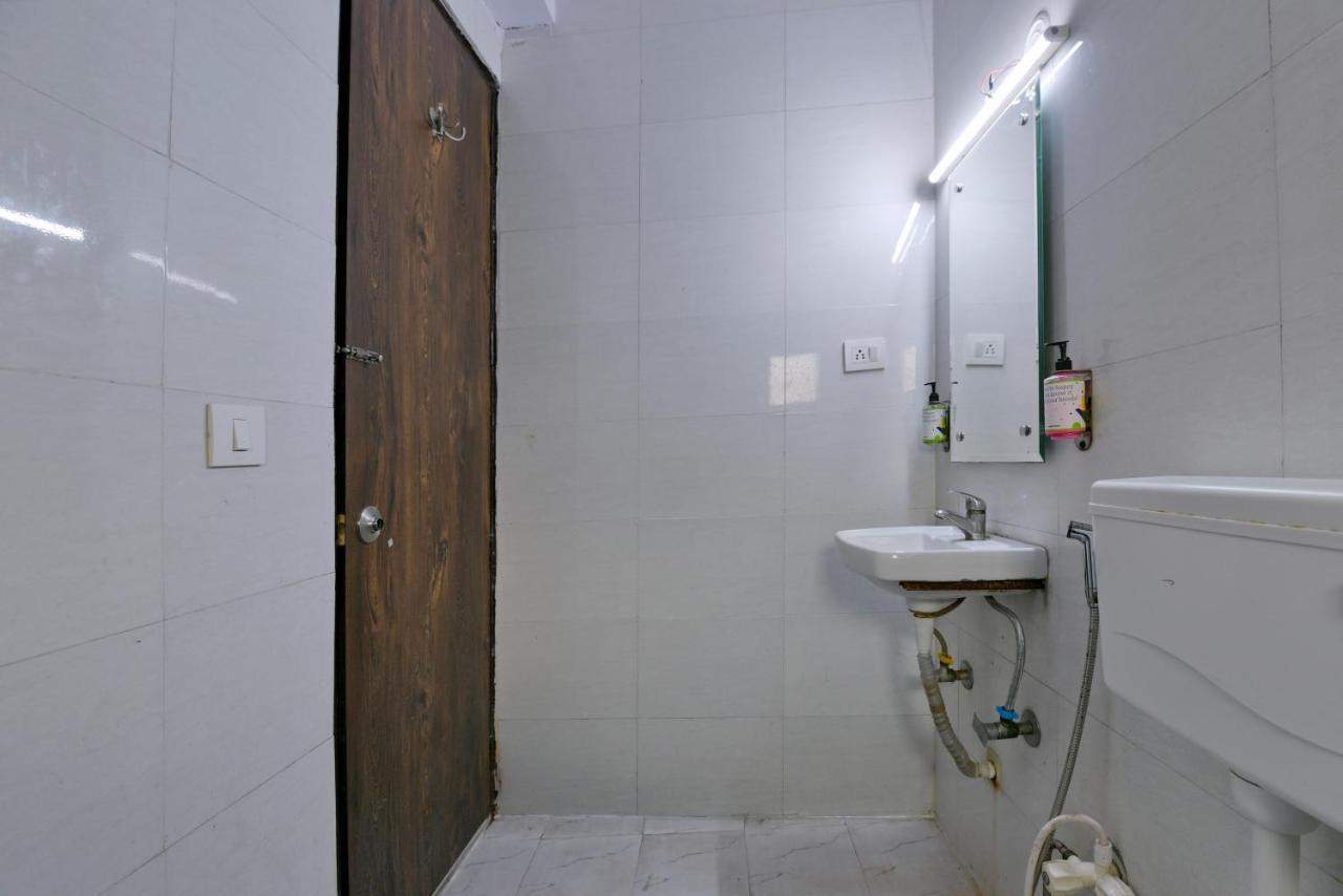 Hotel Admire Inn "Atta Market, Noida Sector 18" Dış mekan fotoğraf